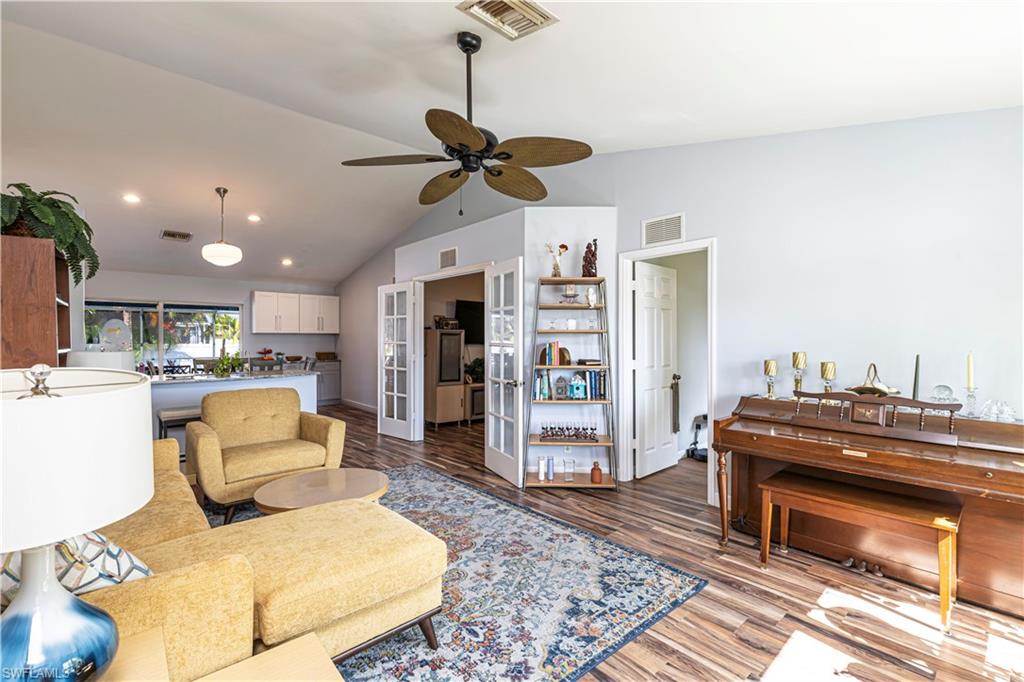 4140 SW 8 Ct, Cape Coral, FL 33914 photo