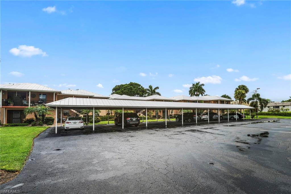 195 Cypress Way #8, Naples, FL 34110 photo