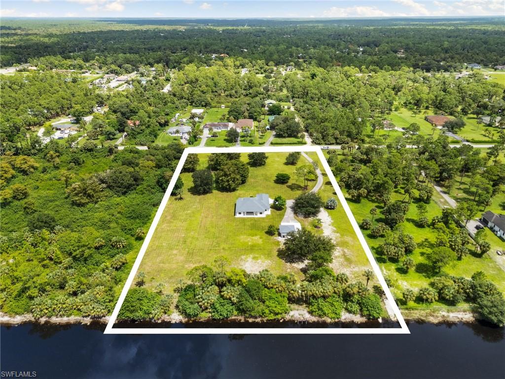 221 10 St, Naples, FL 34117 photo