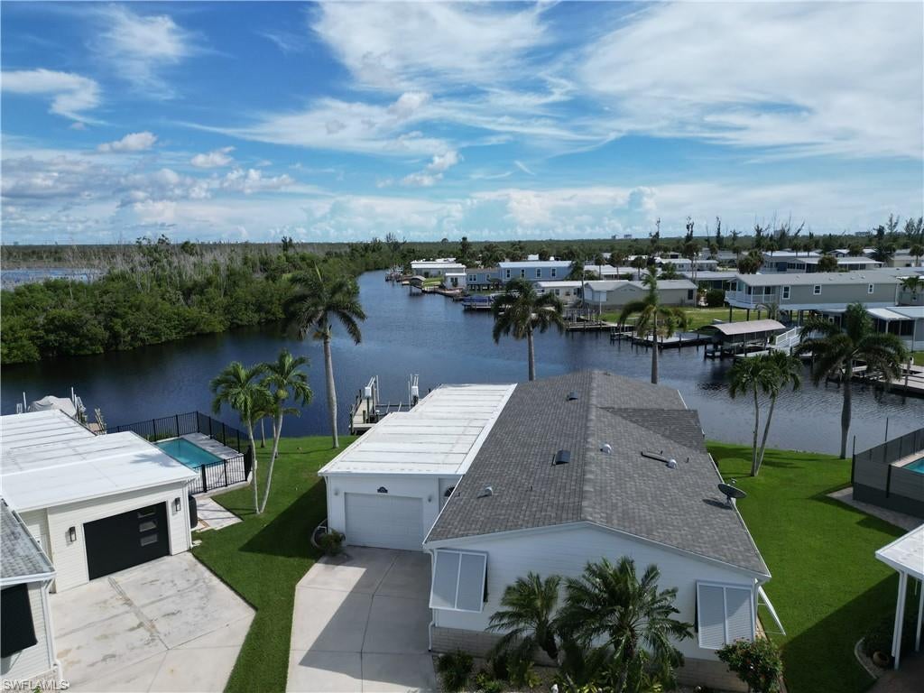 17741 Canal Cove Ct, Fort Myers Beach, FL 33931 photo