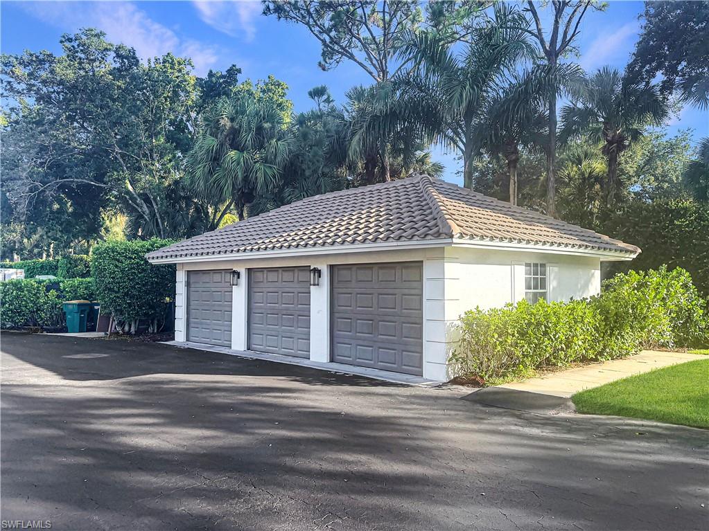 776 Eagle Creek Dr #303, Naples, FL 34113 photo