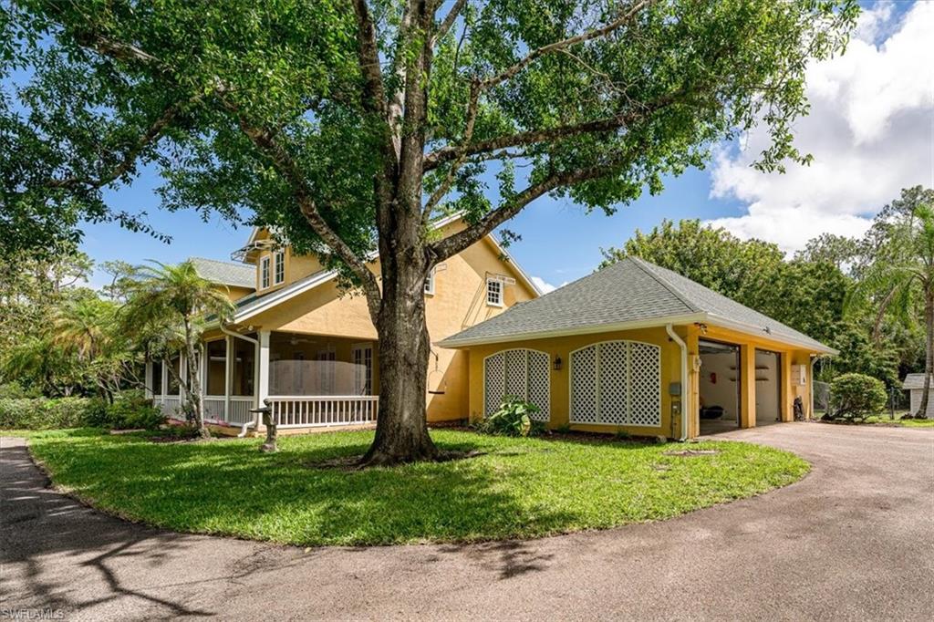 2790 66 St, Naples, FL 34105 photo