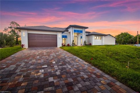 Single Family Residence in LEHIGH ACRES FL 206 Jack AVE.jpg