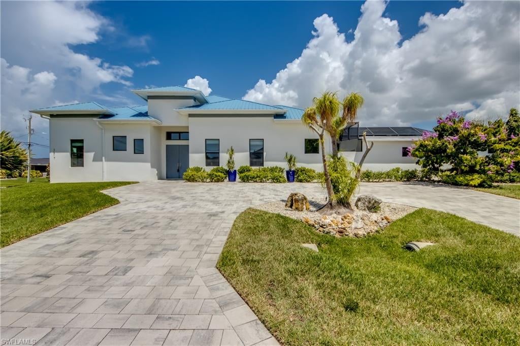 3517 SW 6 Ter, Cape Coral, FL 33991 photo