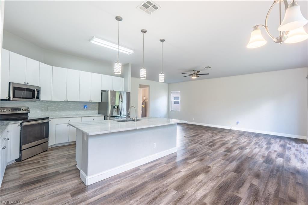 3003 Lake Manatee Ct, Cape Coral, FL 33909 photo