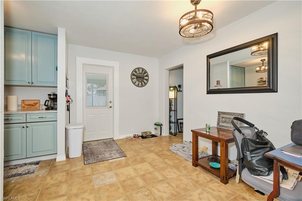 16820 Banyon Dr, Fort Myers, FL 33908 photo