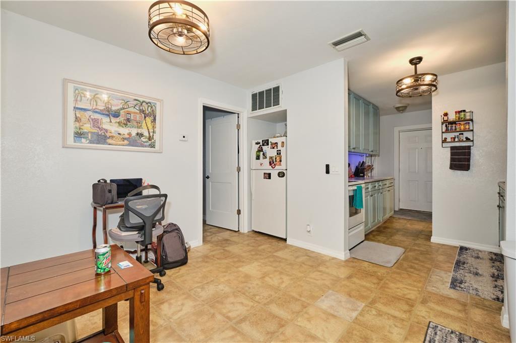 16820 Banyon Dr, Fort Myers, FL 33908 photo