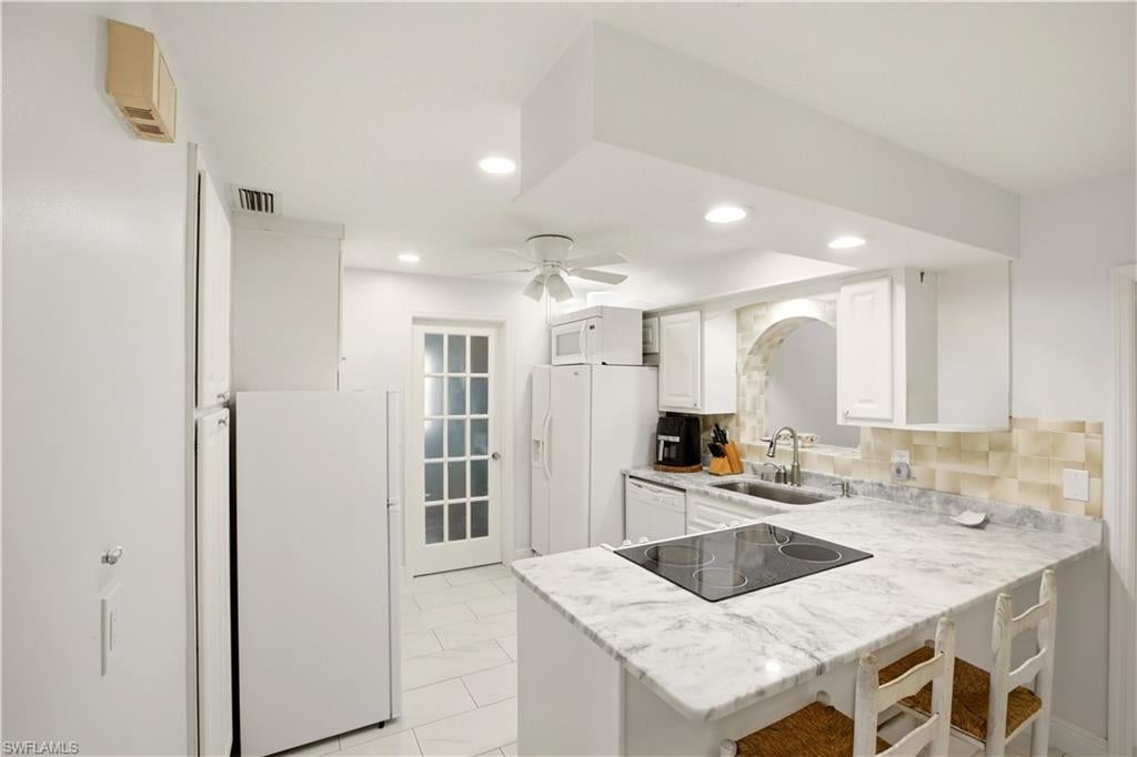 1736 Bonnie Ct, Fort Myers, FL 33901 photo