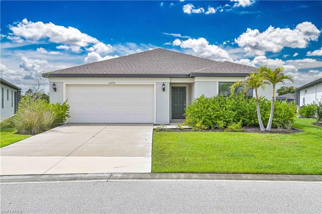 10792 Firebush Cir, North Fort Myers, FL 33917 photo