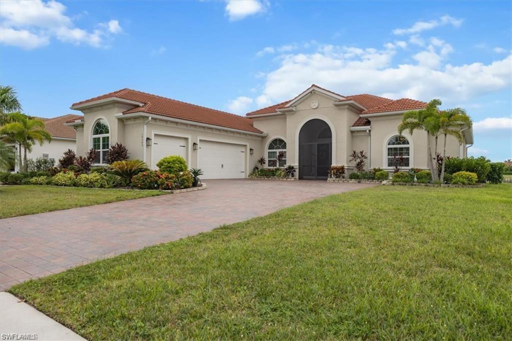 18780 Royal Hammock Blvd, Naples, FL 34114 photo