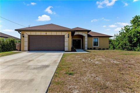 Single Family Residence in LEHIGH ACRES FL 3015 12th ST.jpg