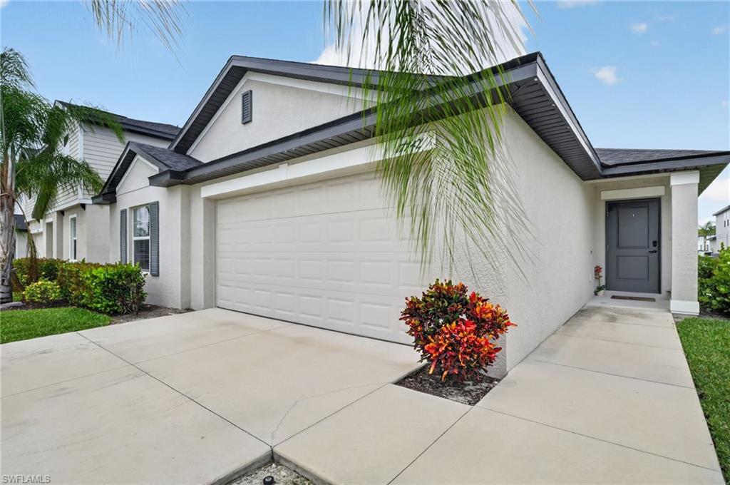 17742 Paradiso Way, North Fort Myers, FL 33917 photo