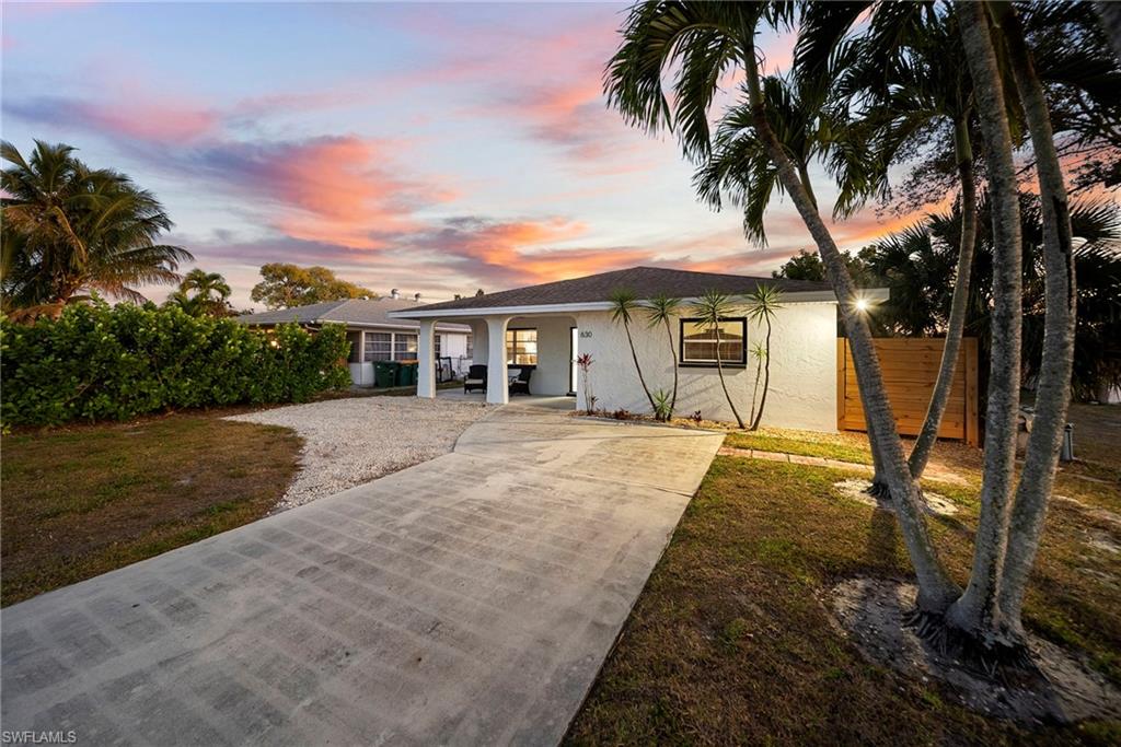 630 99 Ave, Naples, FL 34108 photo