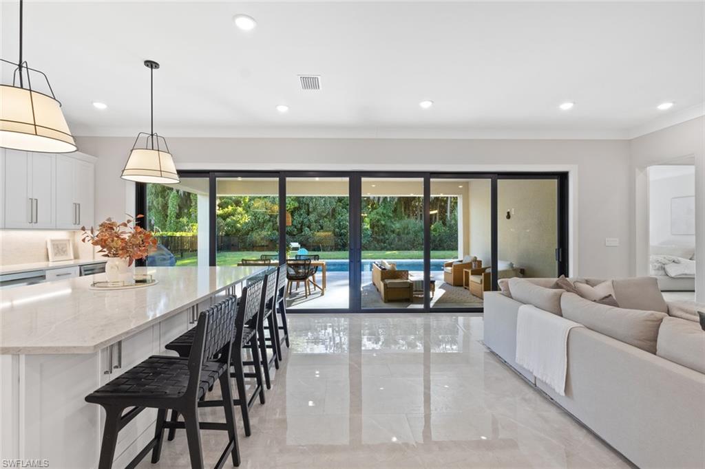 240 Allamanda Way, Naples, FL 34114 photo