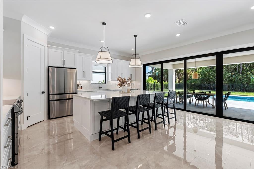 240 Allamanda Way, Naples, FL 34114 photo