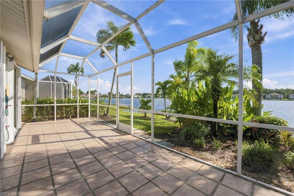 2872 W Crown Pointe Blvd, Naples, FL 34112 photo