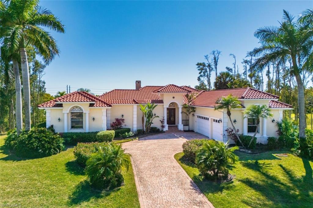 8460 Belle Meade Dr, Fort Myers, FL 33908 photo