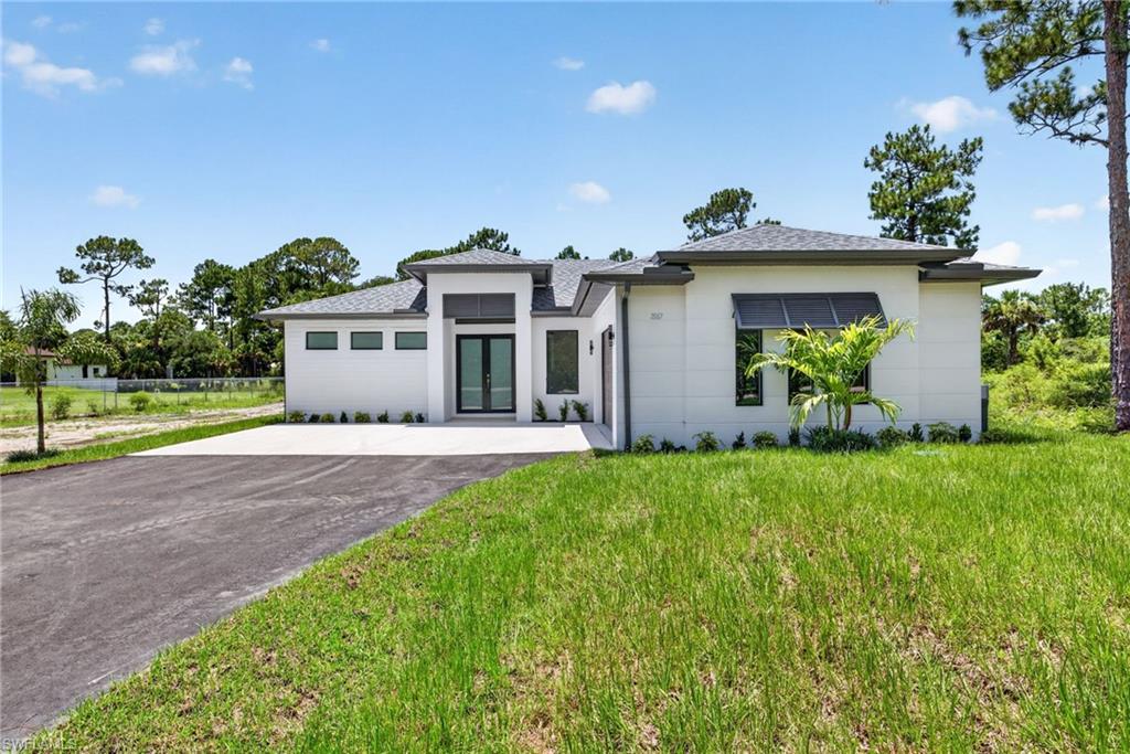 1867 Everglades Blvd, Naples, FL 34120 photo