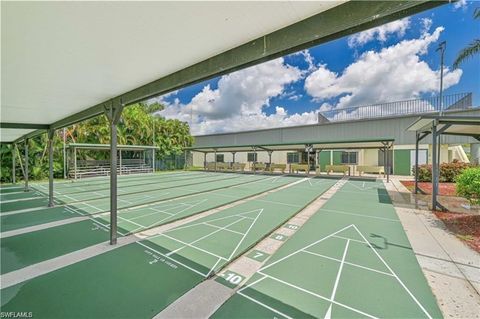 Manufactured Home in ESTERO FL 10903 Peregrine Falcon CIR 20.jpg