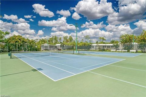 Manufactured Home in ESTERO FL 10903 Peregrine Falcon CIR 21.jpg