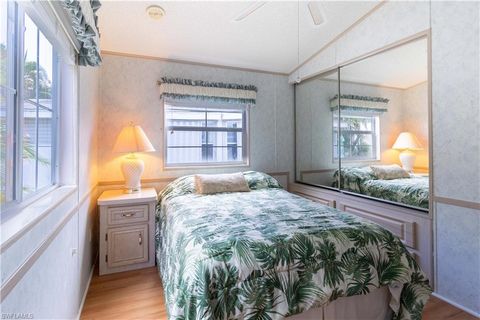 Manufactured Home in ESTERO FL 10903 Peregrine Falcon CIR 9.jpg