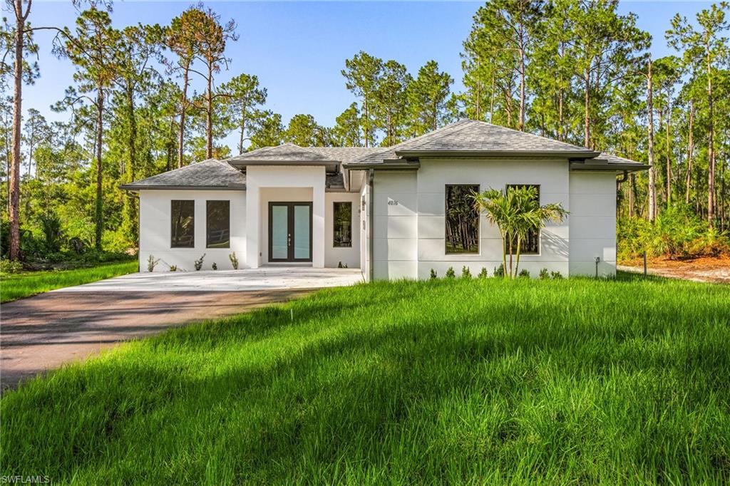848 Desoto Blvd, Naples, FL 34117 photo