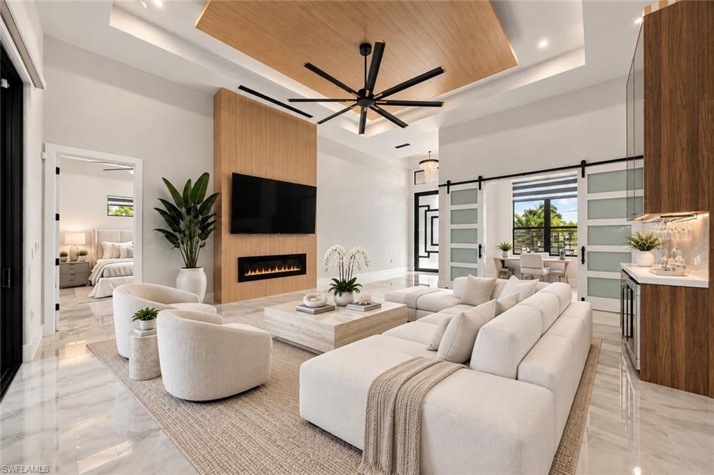 2301 SW 39 Ter, Cape Coral, FL 33914 photo