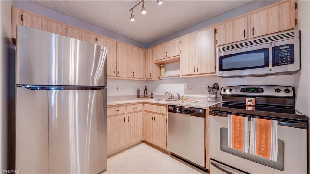 14860 Summerlin Woods Dr #2, Fort Myers, FL 33919 photo
