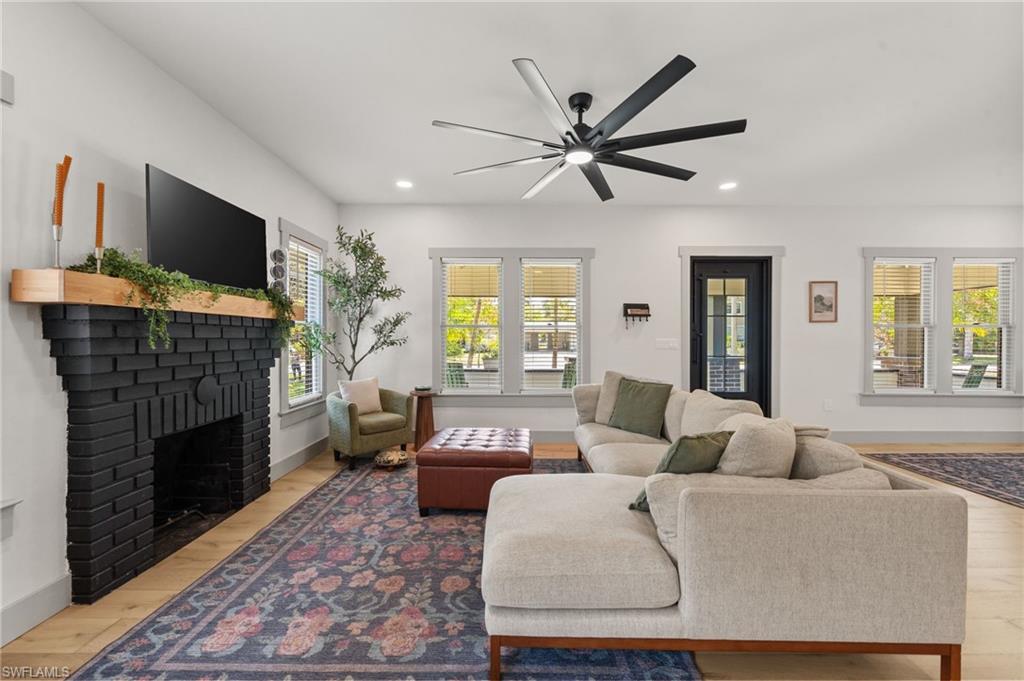 2647 Michigan Ave, Fort Myers, FL 33916 photo