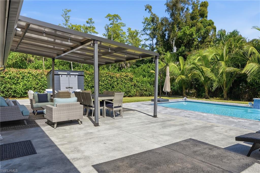 2965 Woodside Ave, Naples, FL 34112 photo