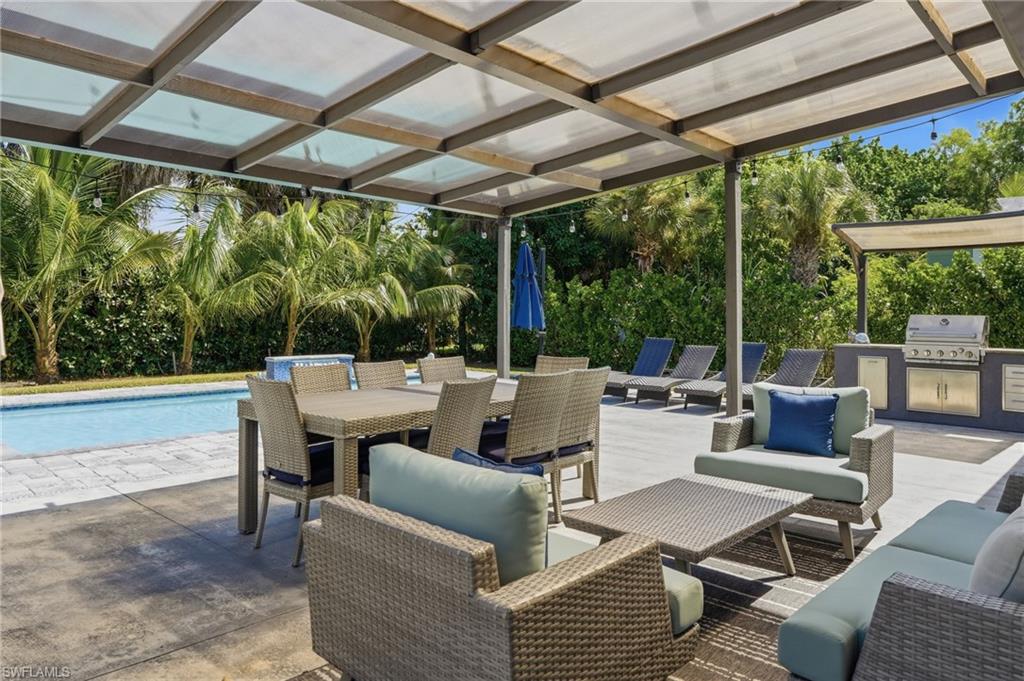 2965 Woodside Ave, Naples, FL 34112 photo
