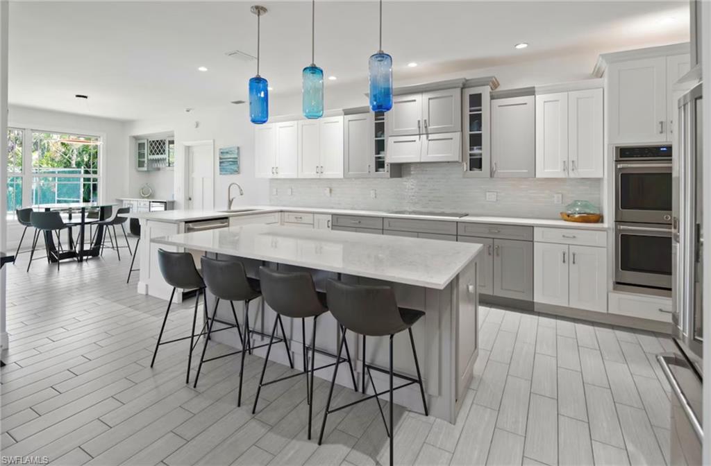 920 Inlet Dr, Marco Island, FL 34145