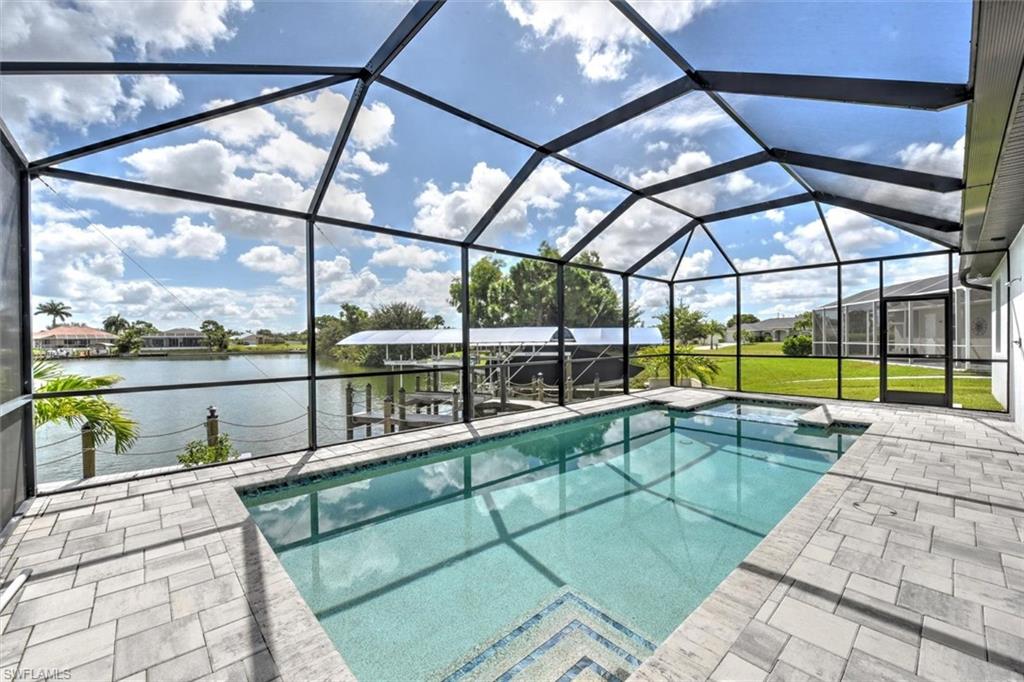 3113 SW 18 Ave, Cape Coral, FL 33914 photo