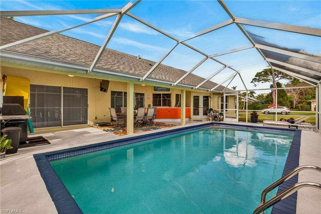 390 Saint Andrews Blvd, Naples, FL 34113