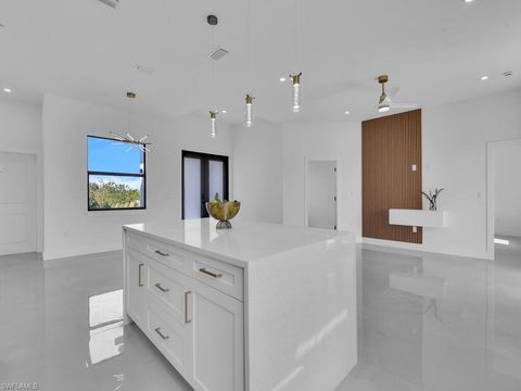 Single Family Residence in LEHIGH ACRES FL 180 Pennfield ST.jpg
