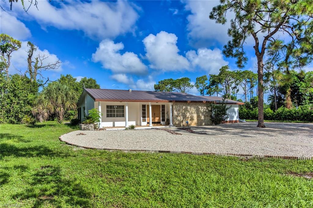 29 Caribbean Rd, Naples, FL 34108 photo
