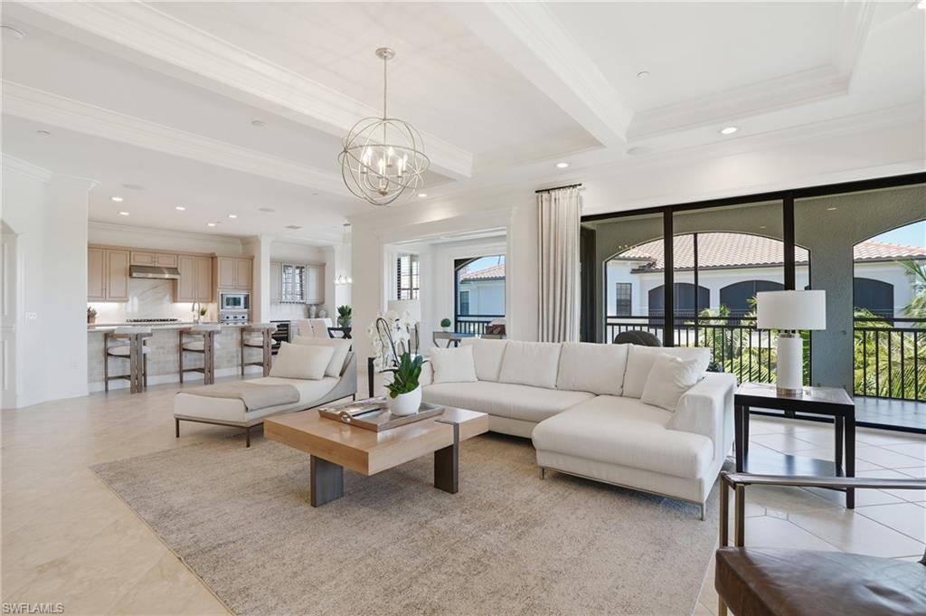 2543 Marquesa Royale Ln #4 302, Naples, FL 34109 photo