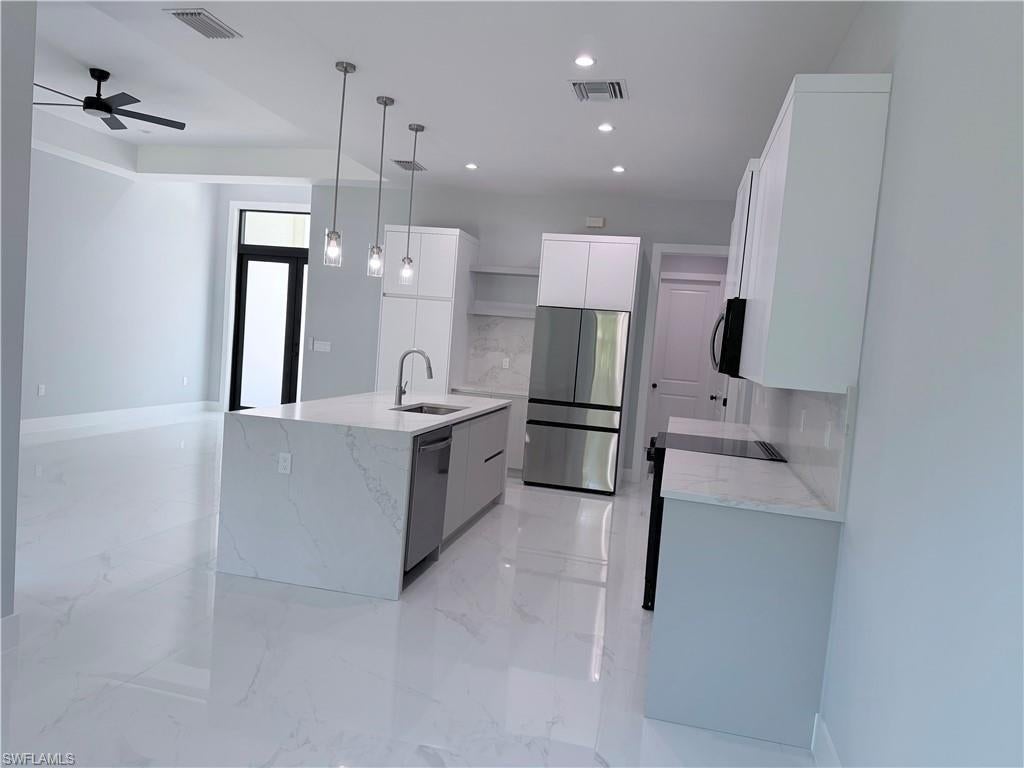 3359 6 Ave, Naples, FL 34117 photo