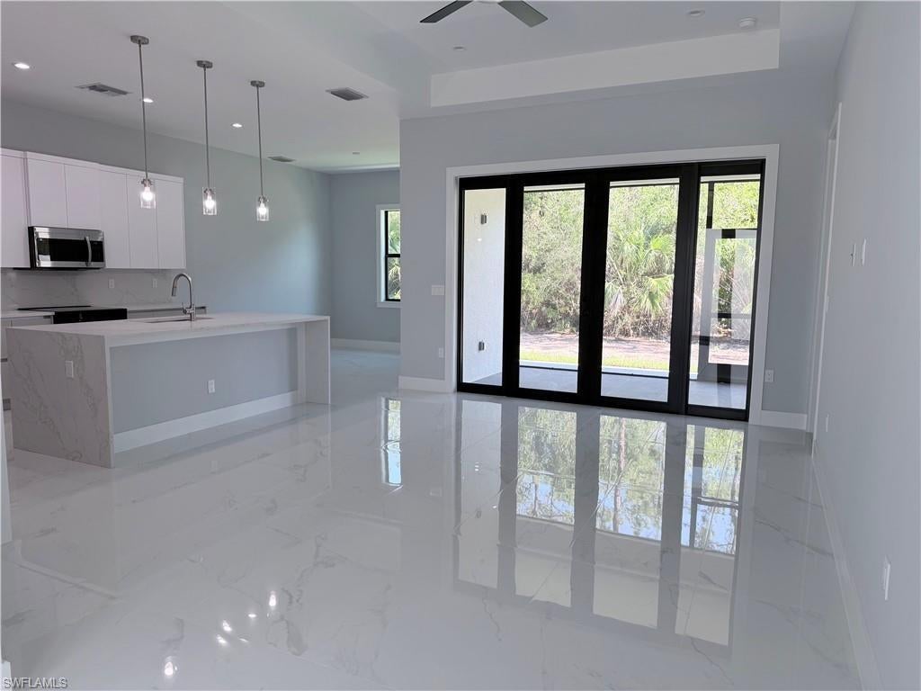 3359 6 Ave, Naples, FL 34117 photo