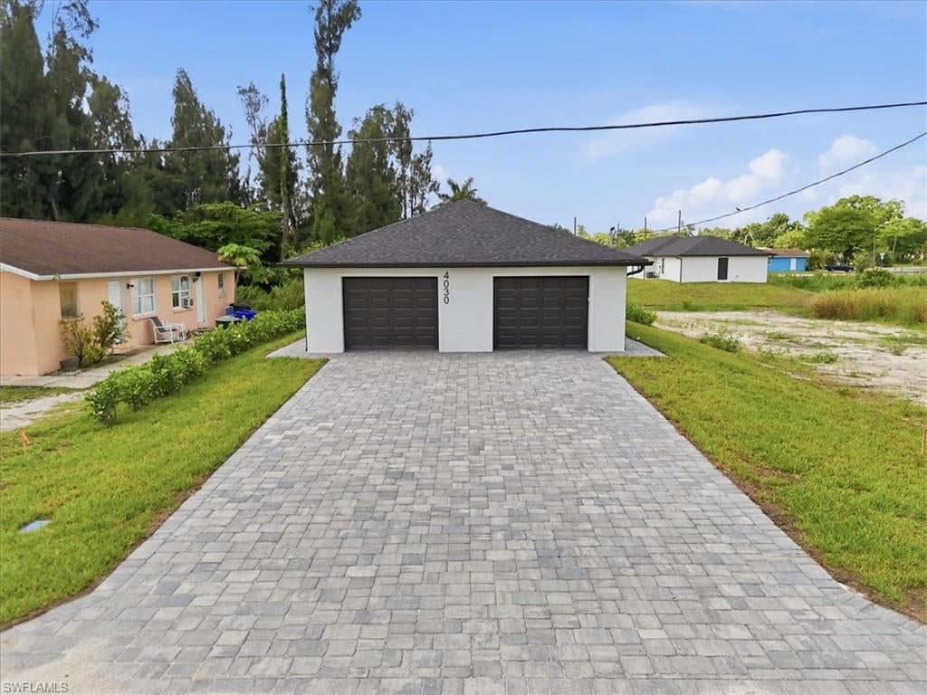 4030 Washington Ave, Fort Myers, FL 33916 photo