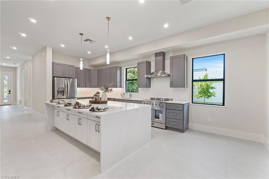 2769 Van Buren Ave, Naples, FL 34112 photo