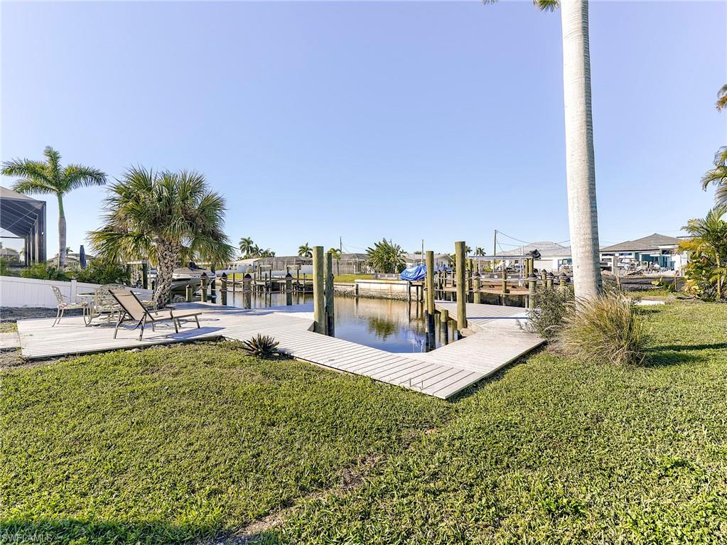 5302 Cortez Ct, Cape Coral, FL 33904