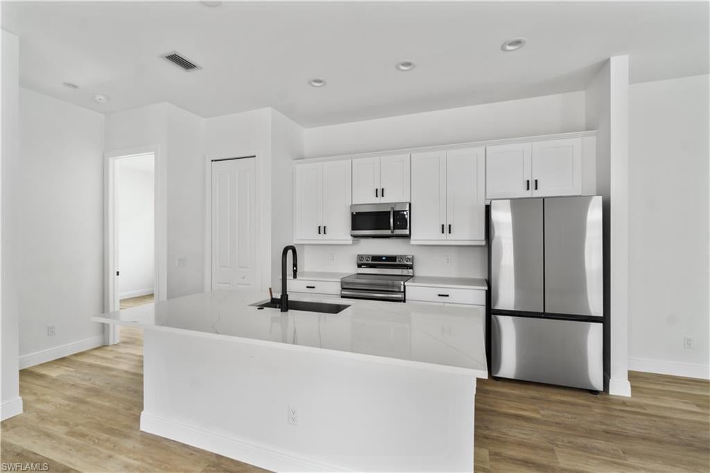 833 837 91 Ave, Naples, FL 34108 photo