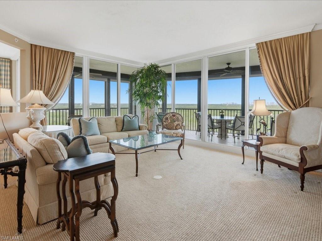 425 Cove Tower Drive 901, Naples, FL 34110 photo