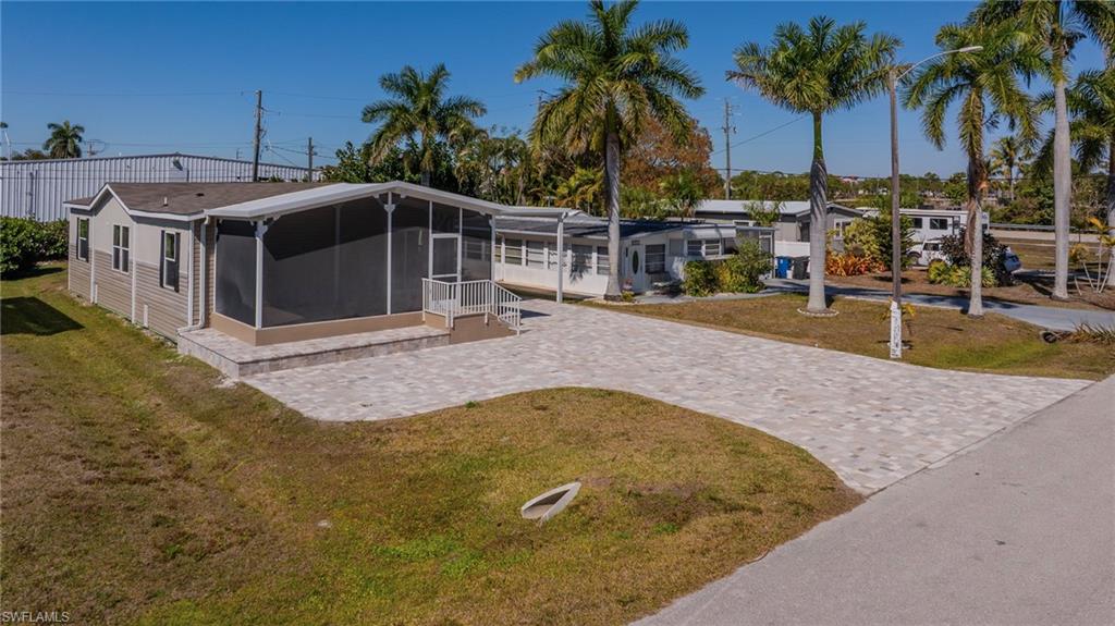 16050 Tierra Plz, Fort Myers, FL 33908 photo