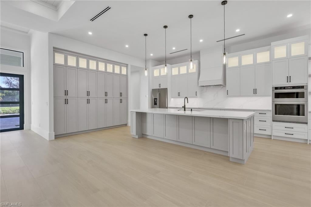 1109 15 St, Naples, FL 34117 photo