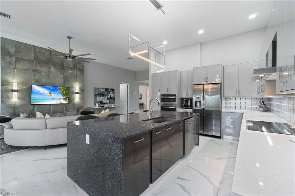 9281 Triana Ter #4, Fort Myers, FL 33912 photo