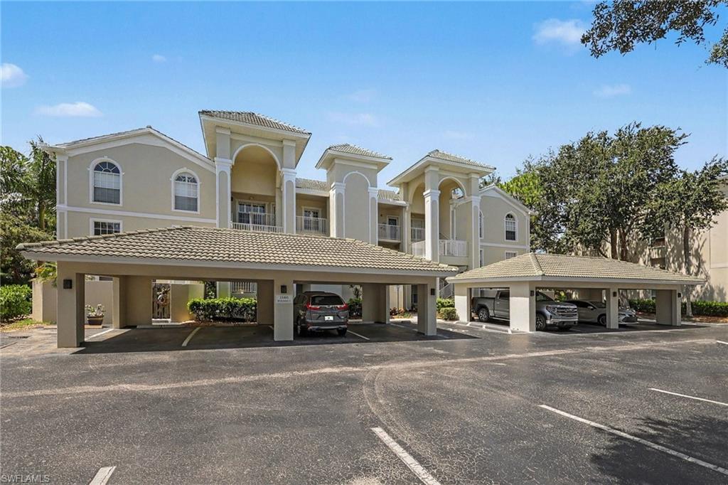15405 Cedarwood Ln, Naples, FL 34110