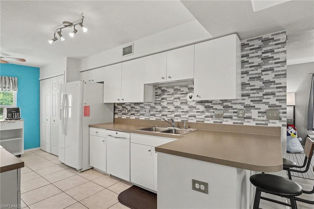 15405 Cedarwood Ln #201, Naples, FL 34110 photo