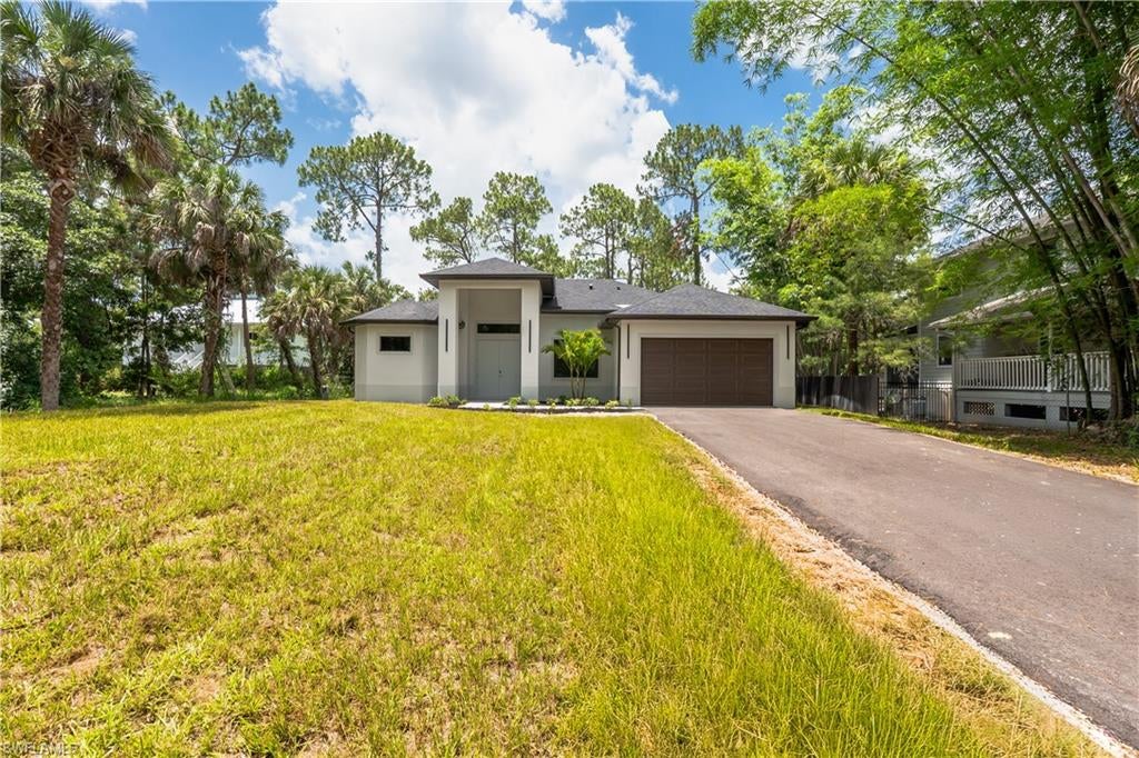 1061 20 Ave, Naples, FL 34120 photo